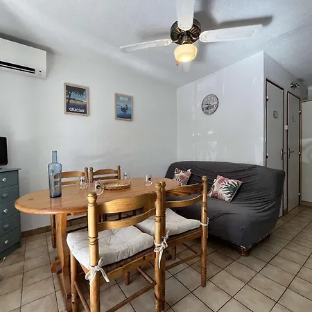 Holiday home Pavillon Avec Terrasse Ensoleillee, Parking - - Fr-1-229-899